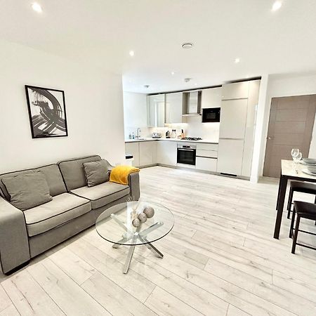 Queens Luxury Apartments Wembley Stadium - ลอนดอน ภายนอก รูปภาพ