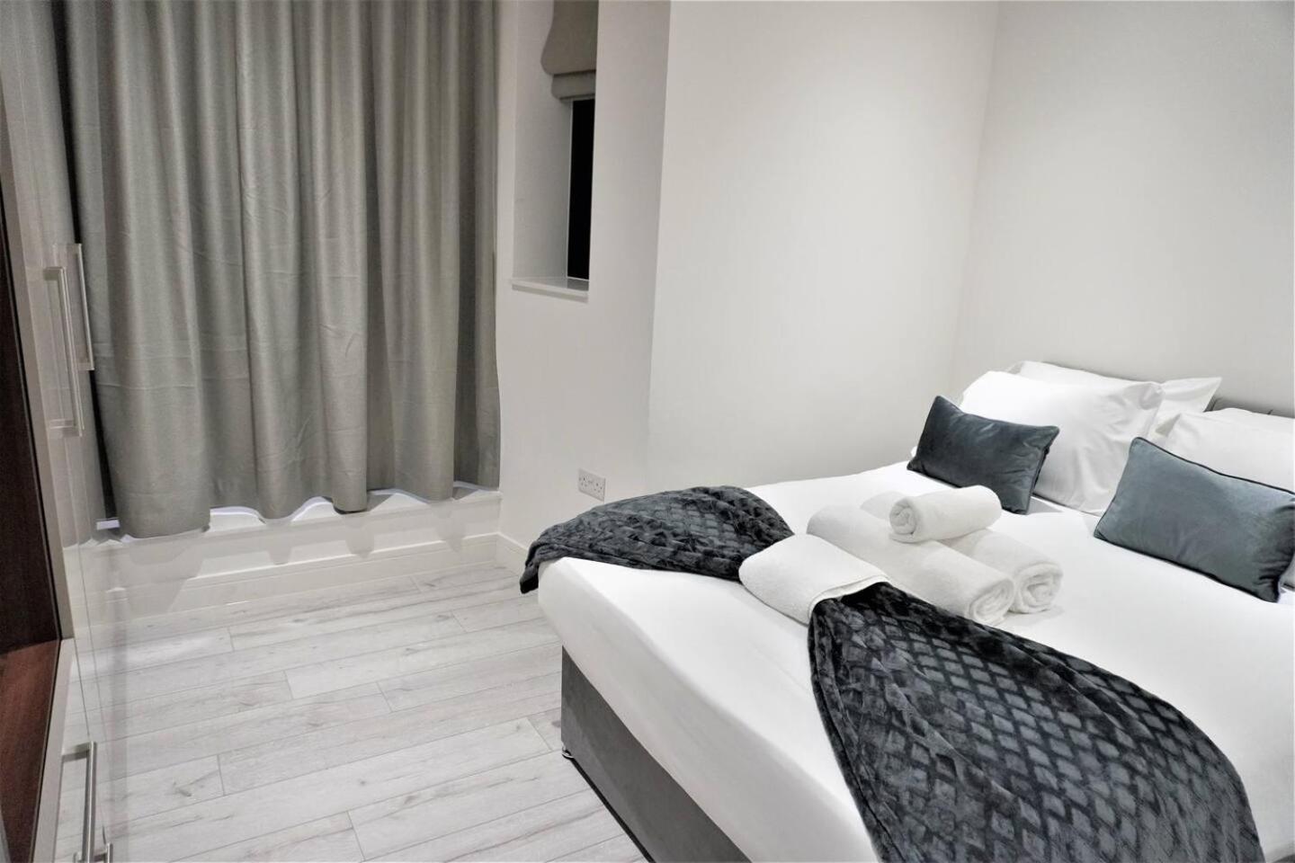 Queens Luxury Apartments Wembley Stadium - ลอนดอน ภายนอก รูปภาพ