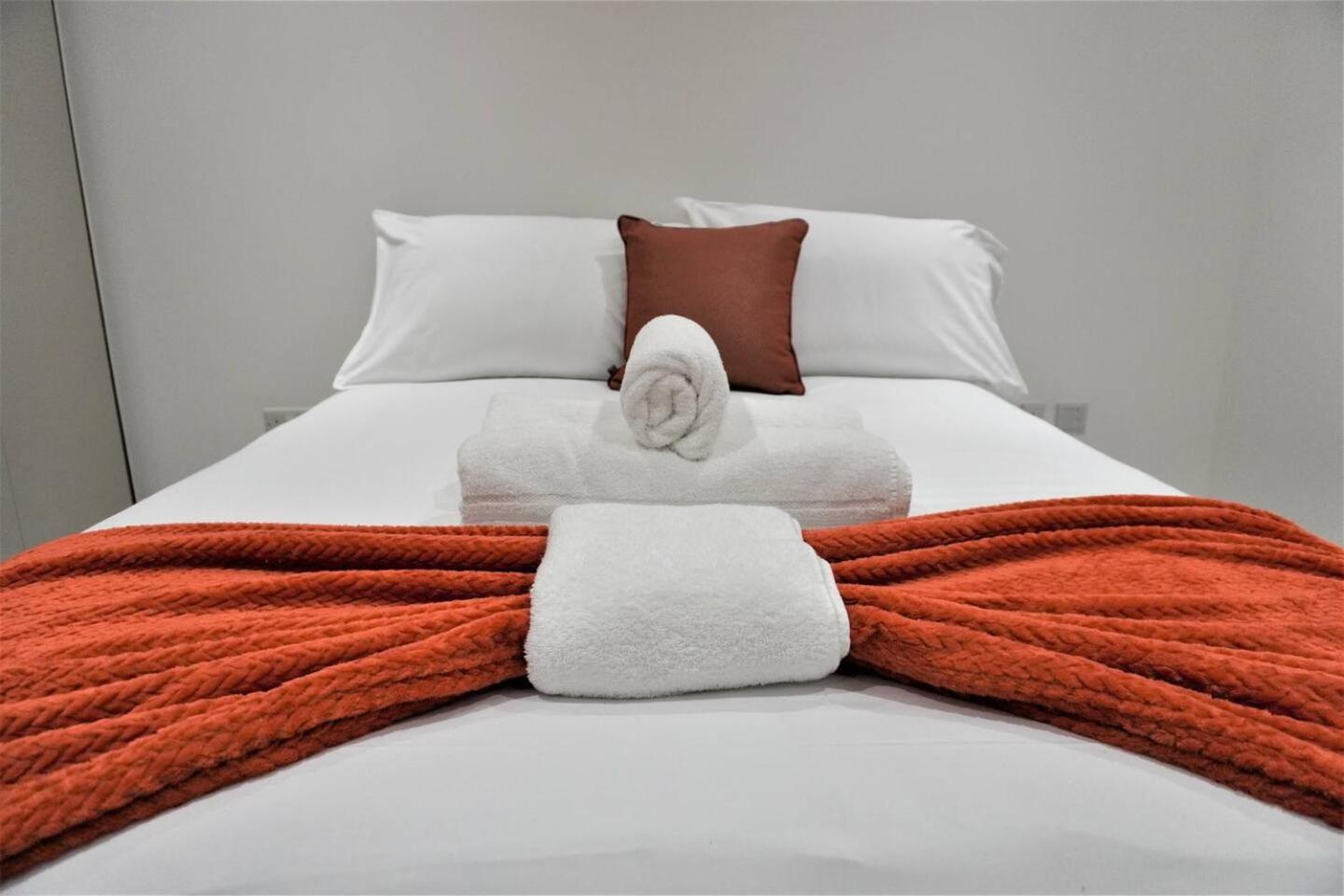 Queens Luxury Apartments Wembley Stadium - ลอนดอน ภายนอก รูปภาพ