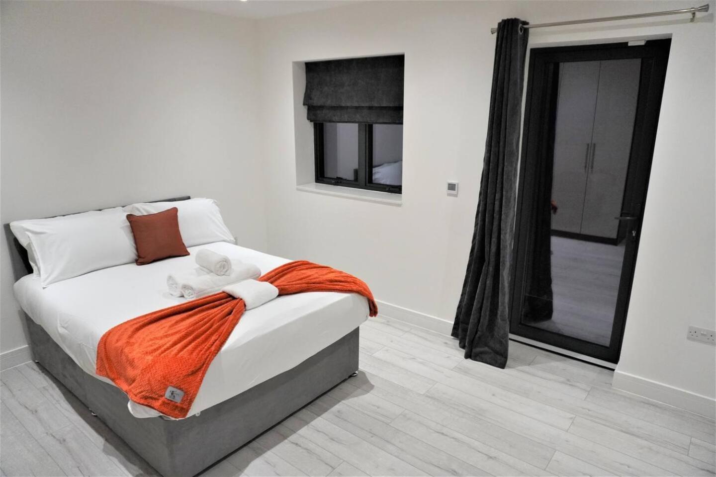Queens Luxury Apartments Wembley Stadium - ลอนดอน ภายนอก รูปภาพ