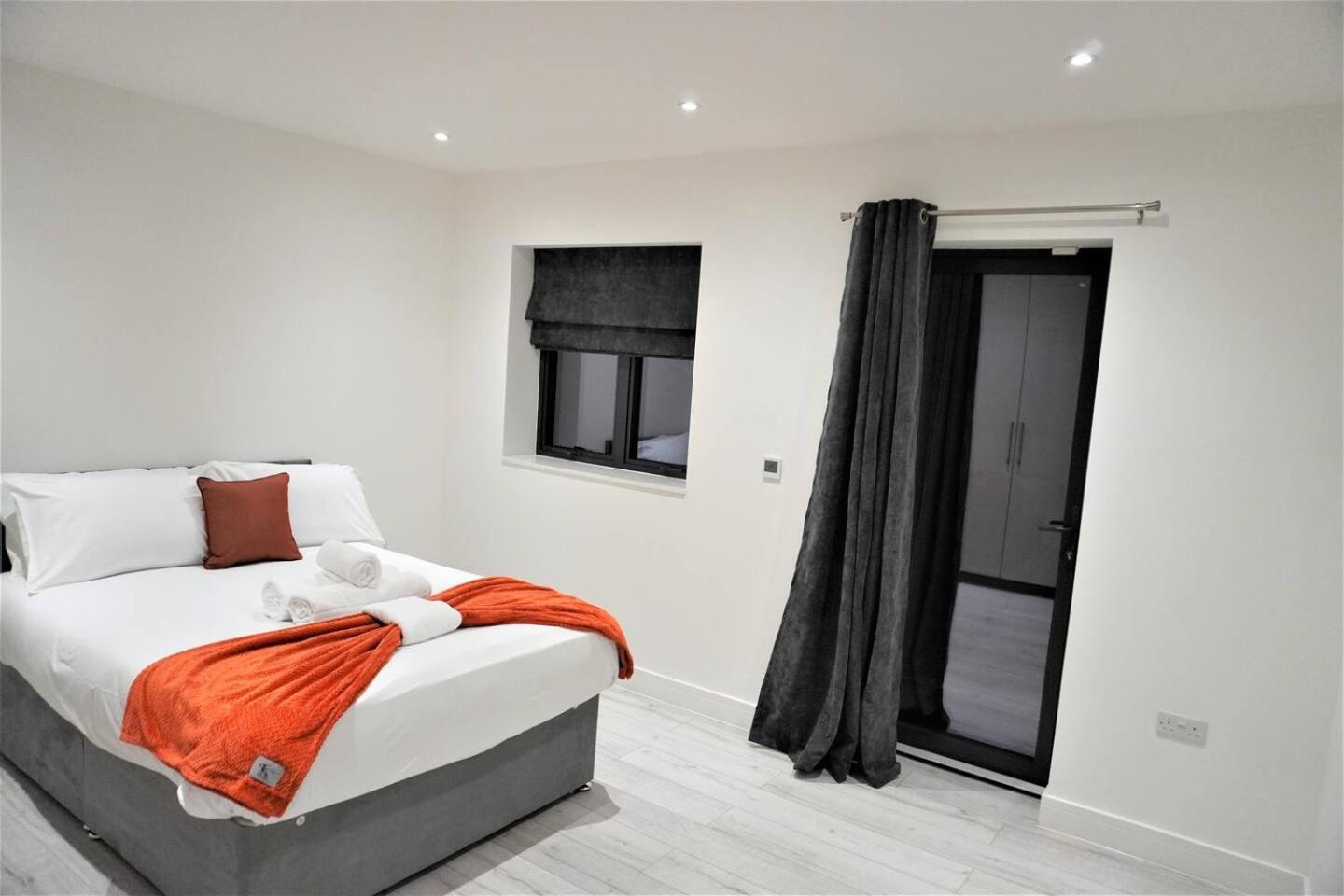 Queens Luxury Apartments Wembley Stadium - ลอนดอน ภายนอก รูปภาพ