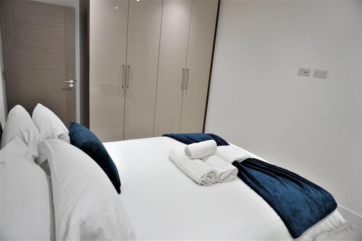 Queens Luxury Apartments Wembley Stadium - ลอนดอน ภายนอก รูปภาพ