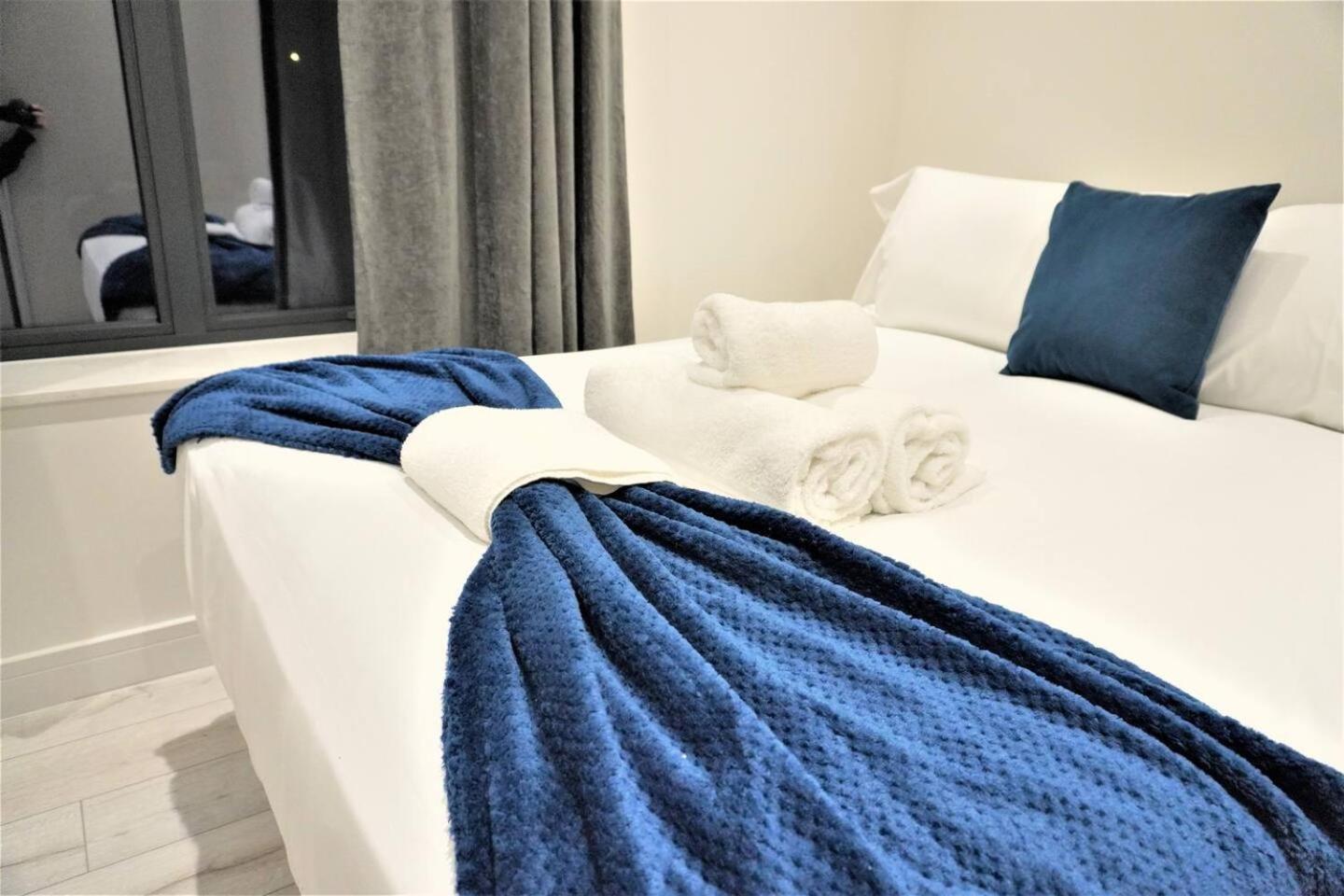 Queens Luxury Apartments Wembley Stadium - ลอนดอน ภายนอก รูปภาพ