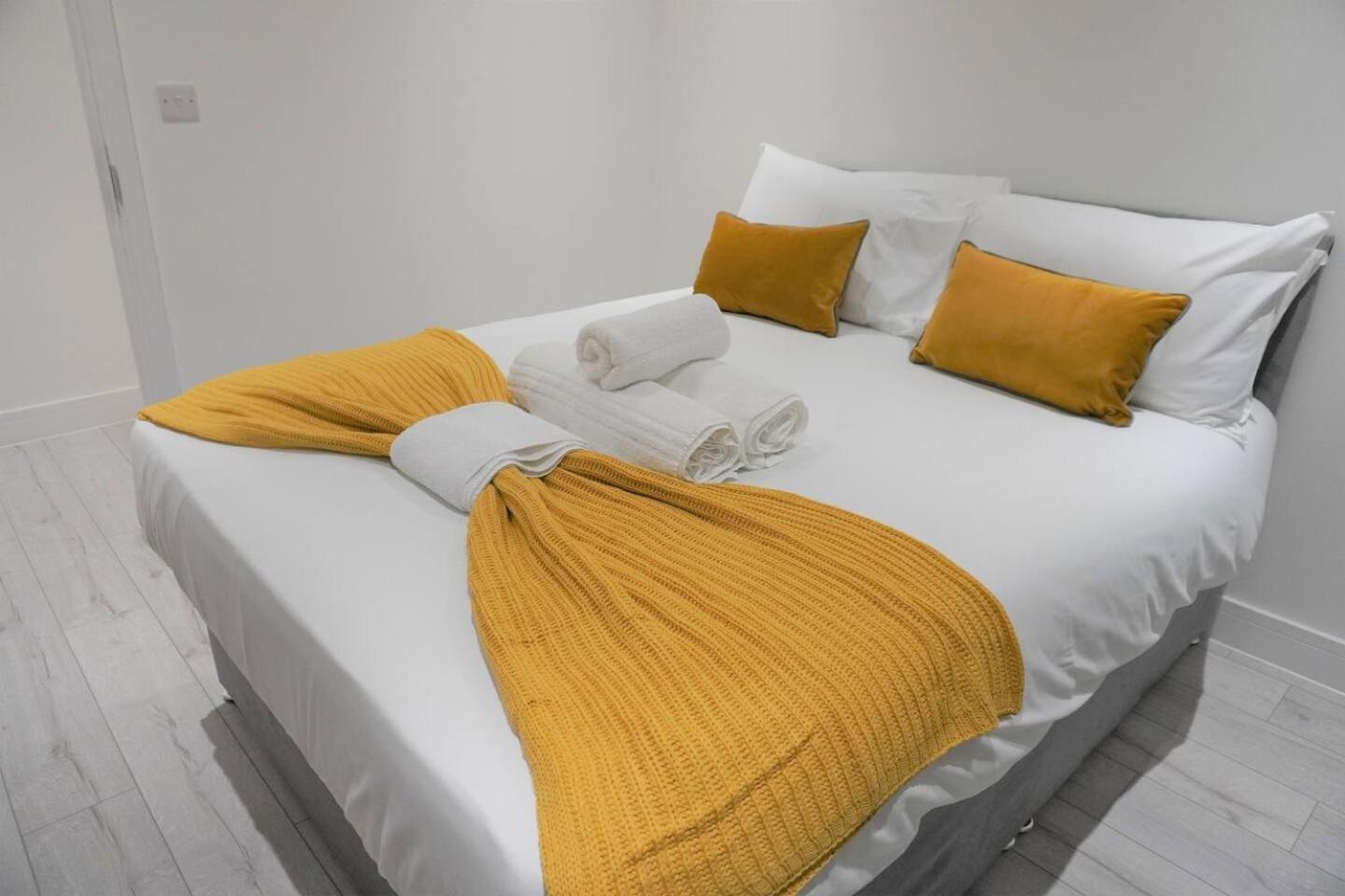 Queens Luxury Apartments Wembley Stadium - ลอนดอน ภายนอก รูปภาพ